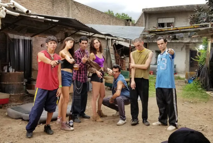 Les BSB dans la série Apache : la vie de Carlos Tévez