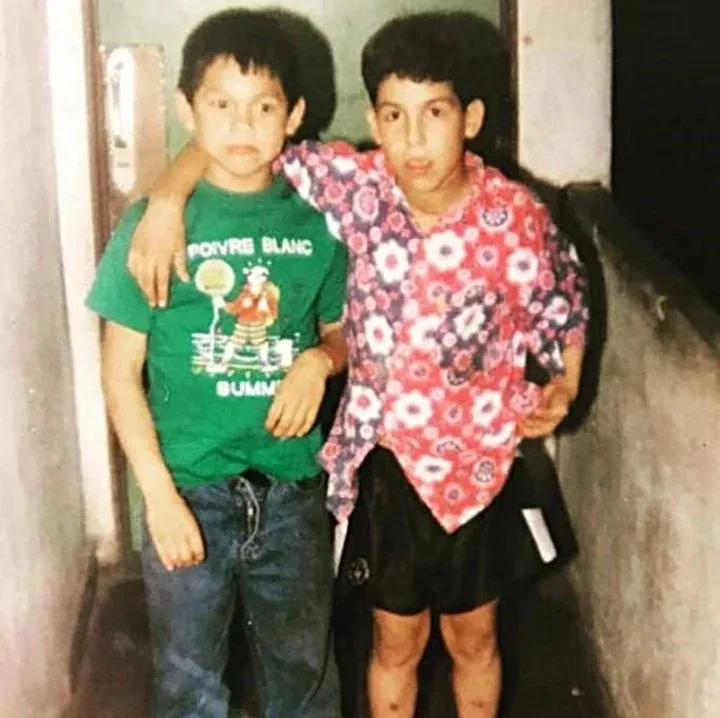Dario Coronel Cabañas et Carlos Tevez lorsqu'ils étaient enfants