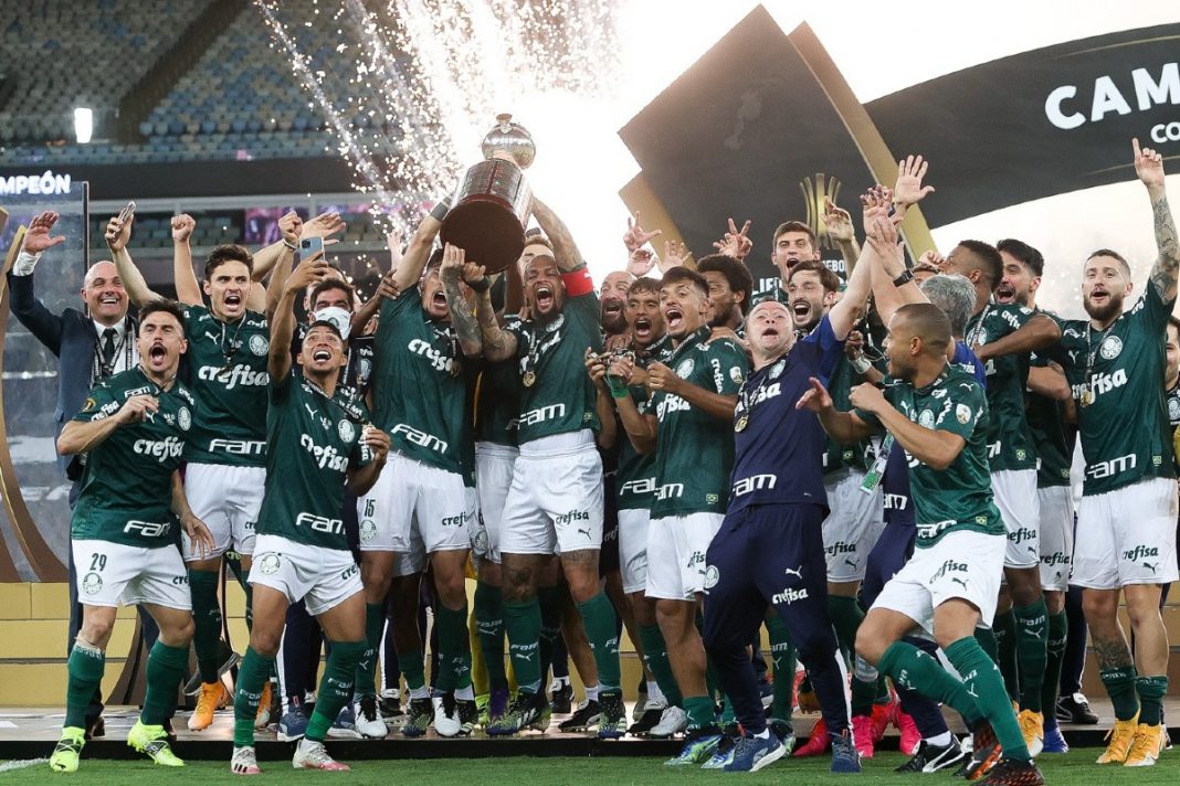 Palmeiras bat Santos et est champion de la Copa Libertadores 2020