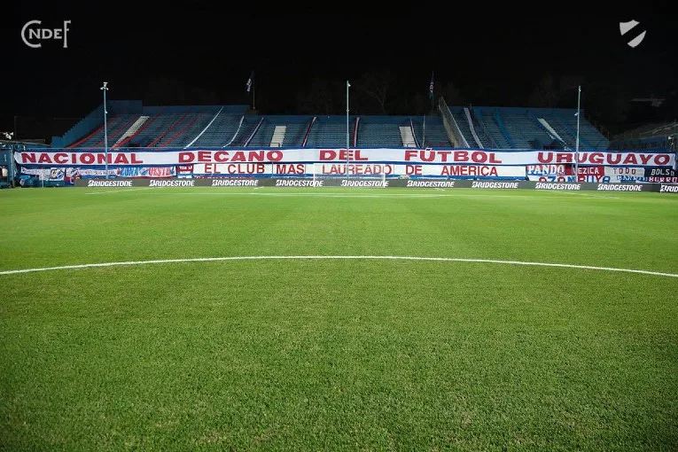 La provocation de Nacional pour le clasico uruguayen contre Peñarol en Copa Sudamericana (15/07/2021)