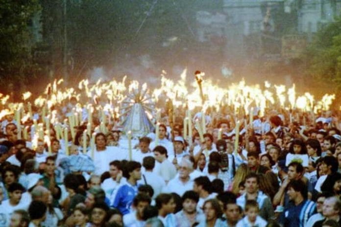 racing-maledction-sept-chats Racing et la malédiction des sept chats